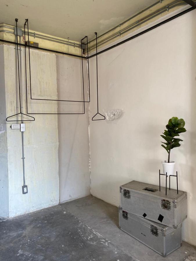 Ep1 Shophouse Hotel Bangkok Exterior foto