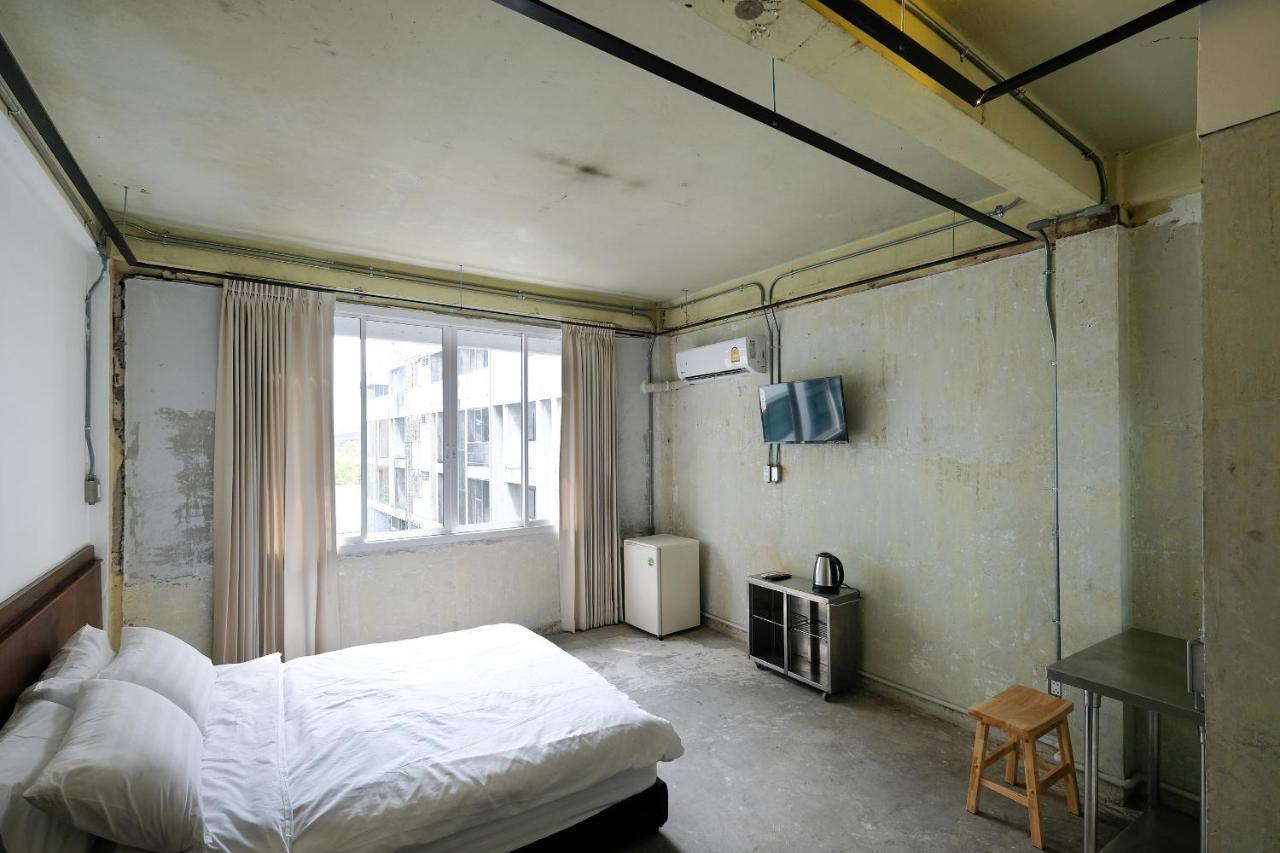 Ep1 Shophouse Hotel Bangkok Exterior foto